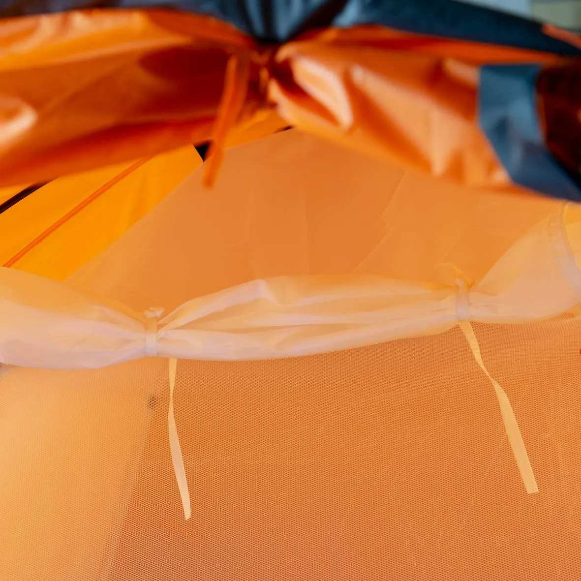 2 Man Super Dome Tent with Carry Storage Bag - 18859