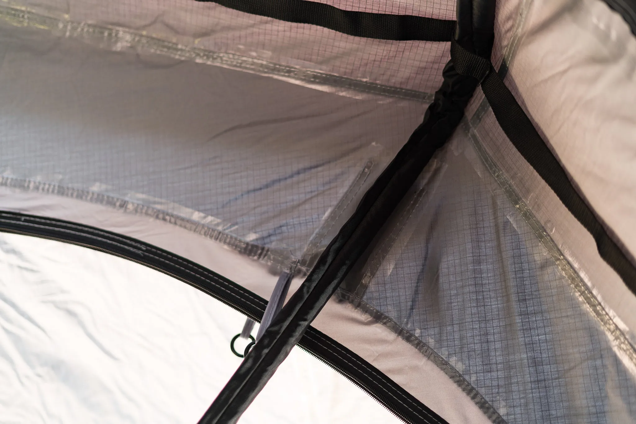 ST1600 - Roof Top Tent