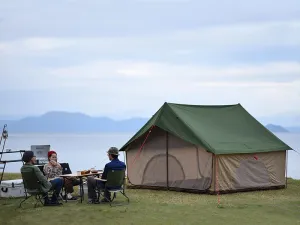 Uchi Tent